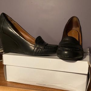 Nine West, 8.5, Black Wedge